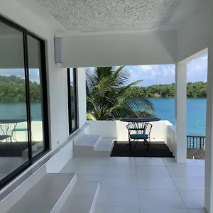 https://ridge-bay-chateau.comcaribbean.com